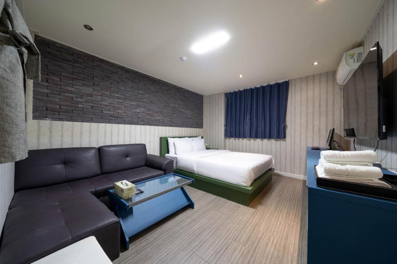 Galleria Hotel Suwon Habitación foto